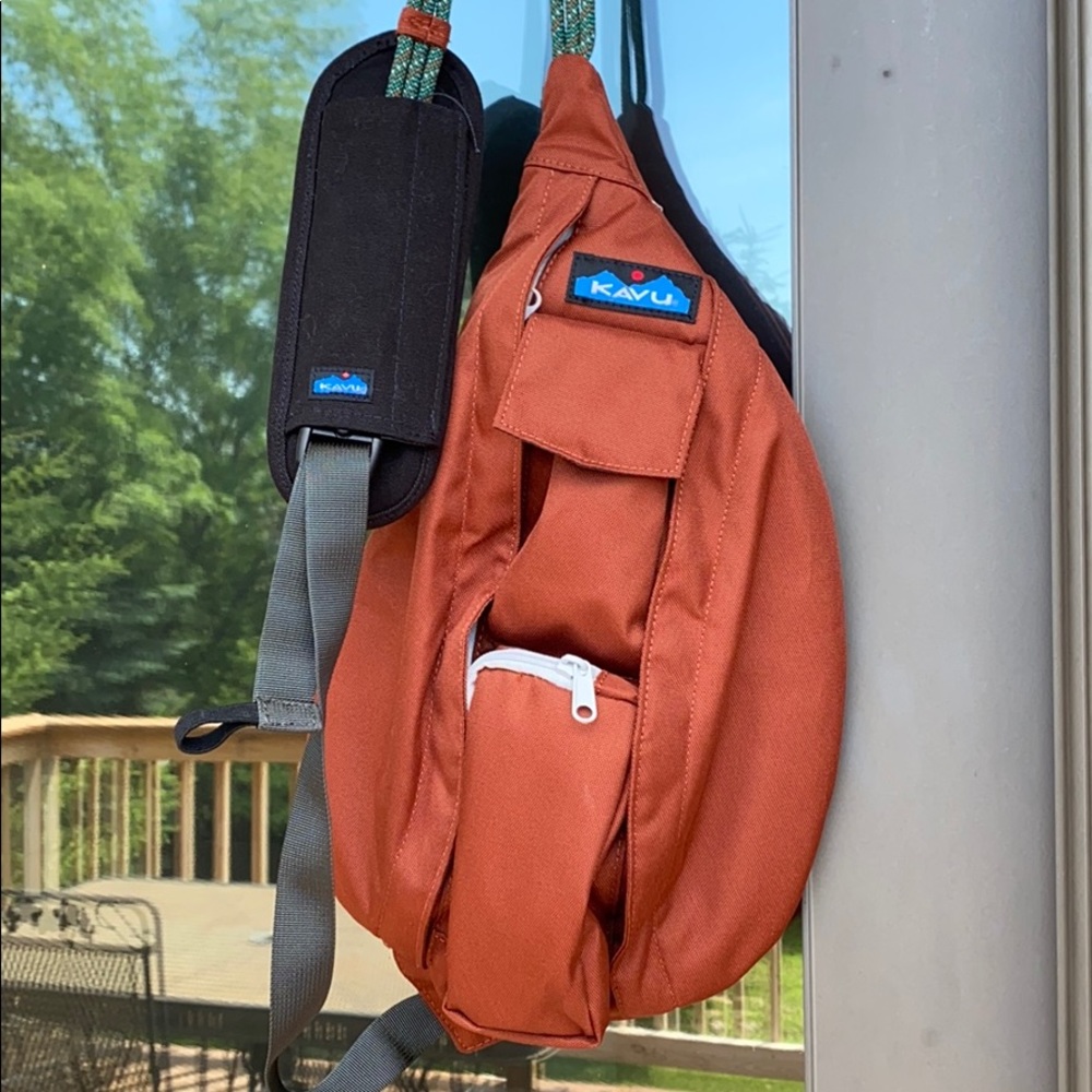 Kavu mini rope crossbody backpack + shoulder love